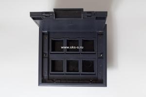 Люк на 6 постов (45х45),металл/ пластик, с пластиковой коробкой, IP40
