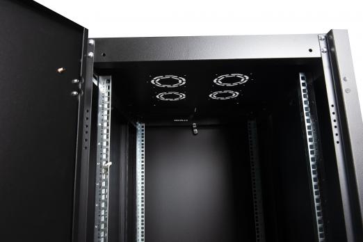 Шкаф напольный, телекоммуникационный 19", 32U 600х800, передняя дверь металл, задняя стенка сплошная, металл, черный