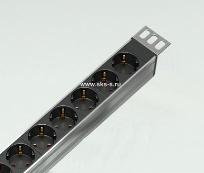 Вертикальный блок розеток Rem-16 с выкл., 10 Schuko, 10 C13, вход IEC 60320 C20 16A, алюм., 33-38U