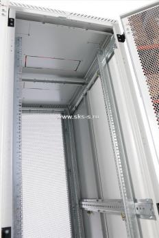 Шкаф серверный напольный 42U (800 x 1200) дверь перфорированная, задние двойные перфорированные